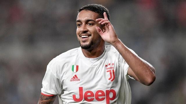 蒋圣龙犯规 蒋圣龙犯规