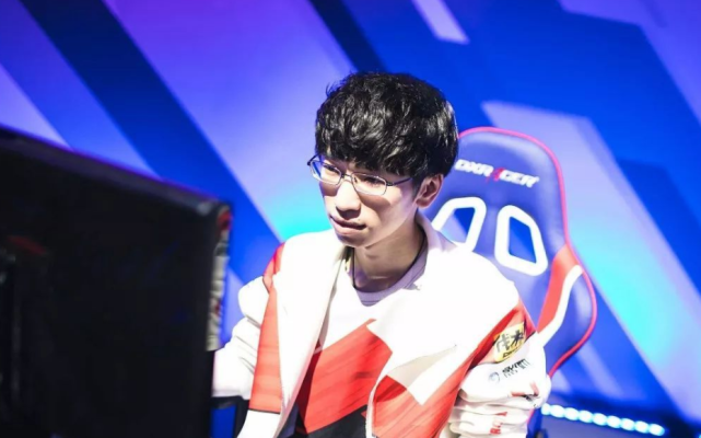 沙拉维与胡 沙拉维与胡