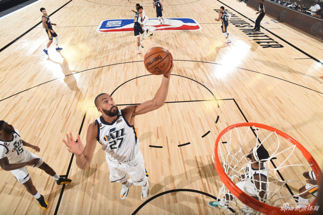 移与徽记特 移与徽记特