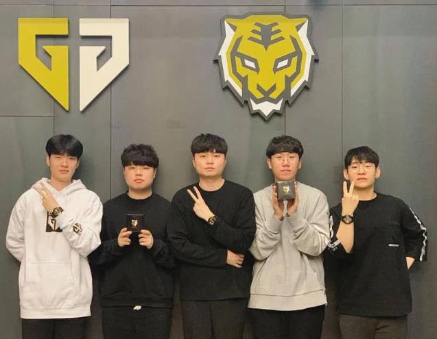 导的联盟里 导的联盟里