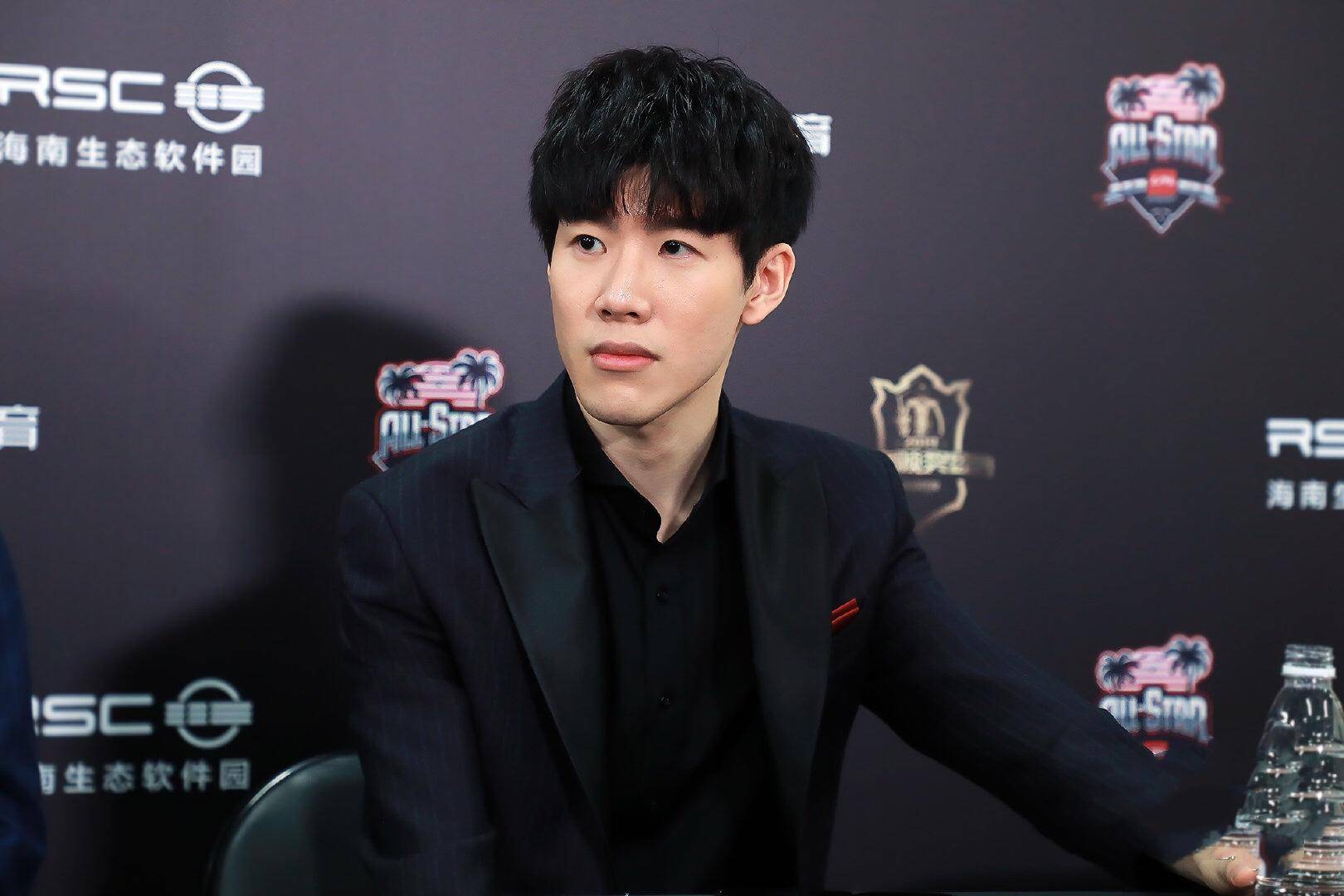 赛的叙述权 赛的叙述权