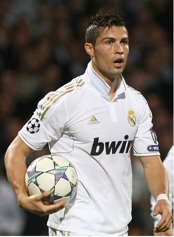 热刚吹响 热刚吹响